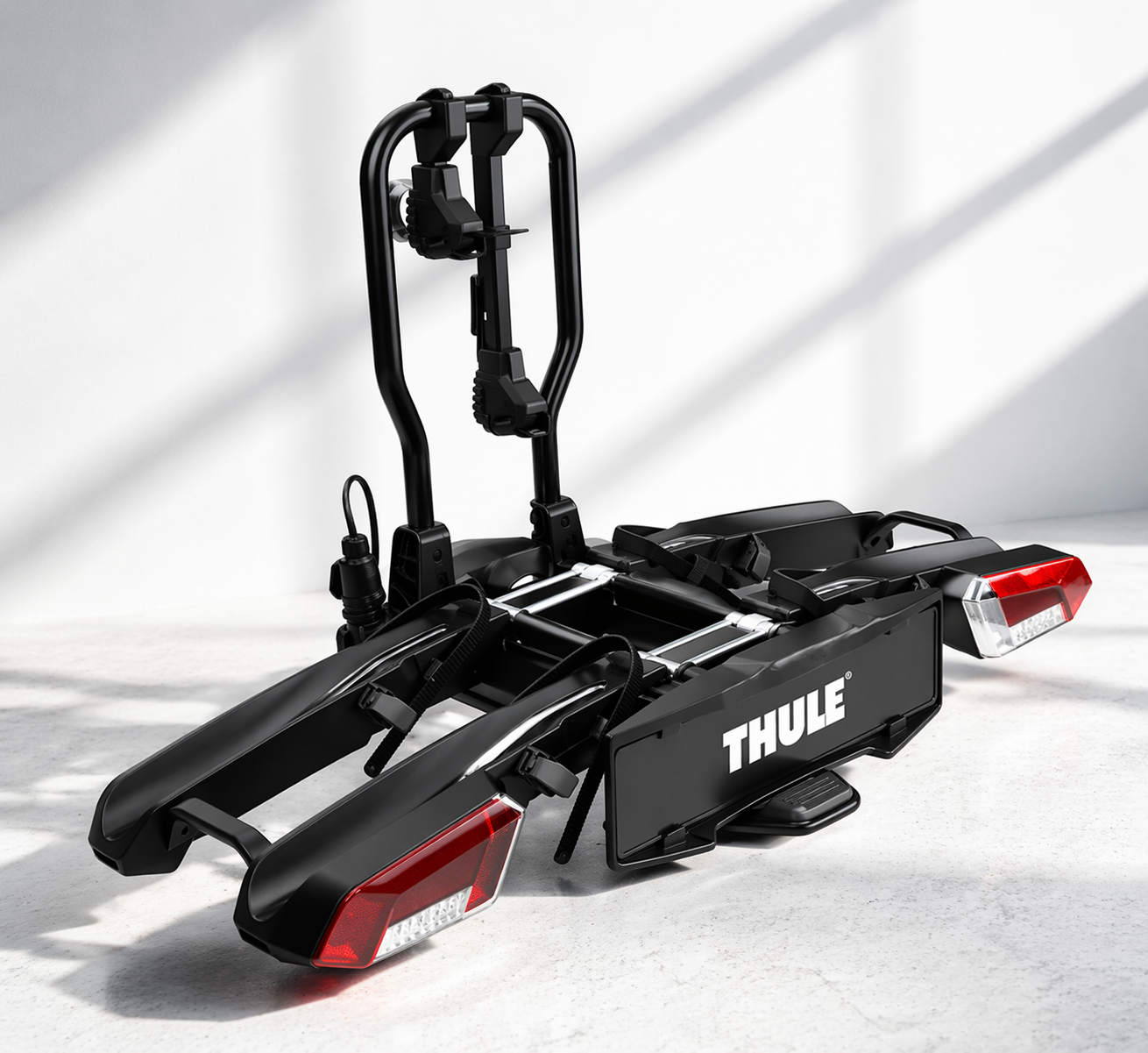 Thule EasyFold 3 Fahrradträger für Anhängerkupplung – für 2 Räder